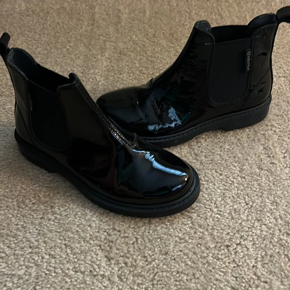 Naturino Black Patent Chelsea Boots for Kids